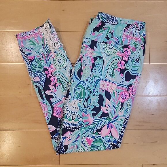 Lilly Pulitzer Luxletic Corso Golf Pant Looking Sharp Blue Floral Print 6 Resort - Picture 1 of 9